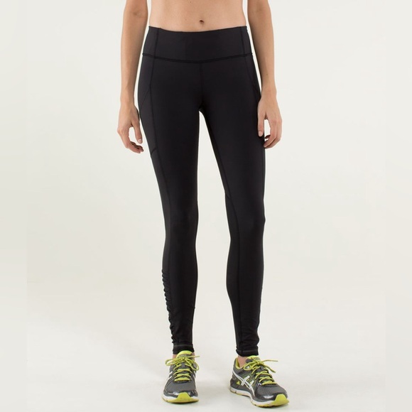 Lululemon Ruched Speed Tight Legging 28” - Picture 2 of 8